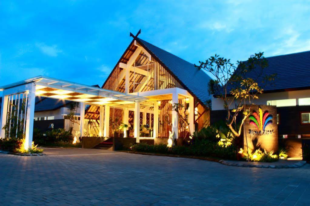 Rumah Kito Resort Hotel Jambi By Waringin Hospitality Dış mekan fotoğraf